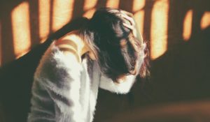 Migräne - meine Begleiterin ein Leben lang - The Bold Woman