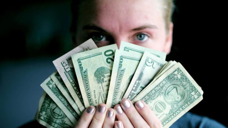 Finanzkolumne - Frauen bessere Anleger - The Bold Woman