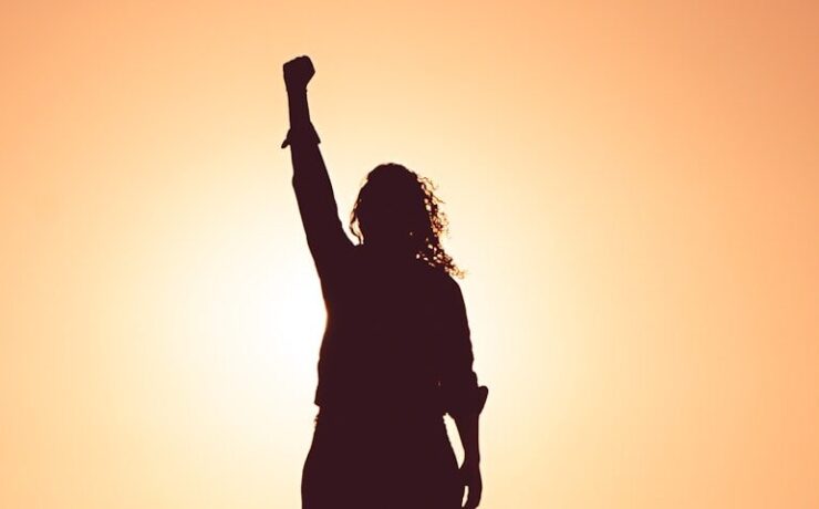 silhouette of personr